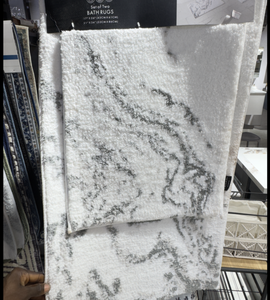 Tahari Green & White Plush Bathroom Rug